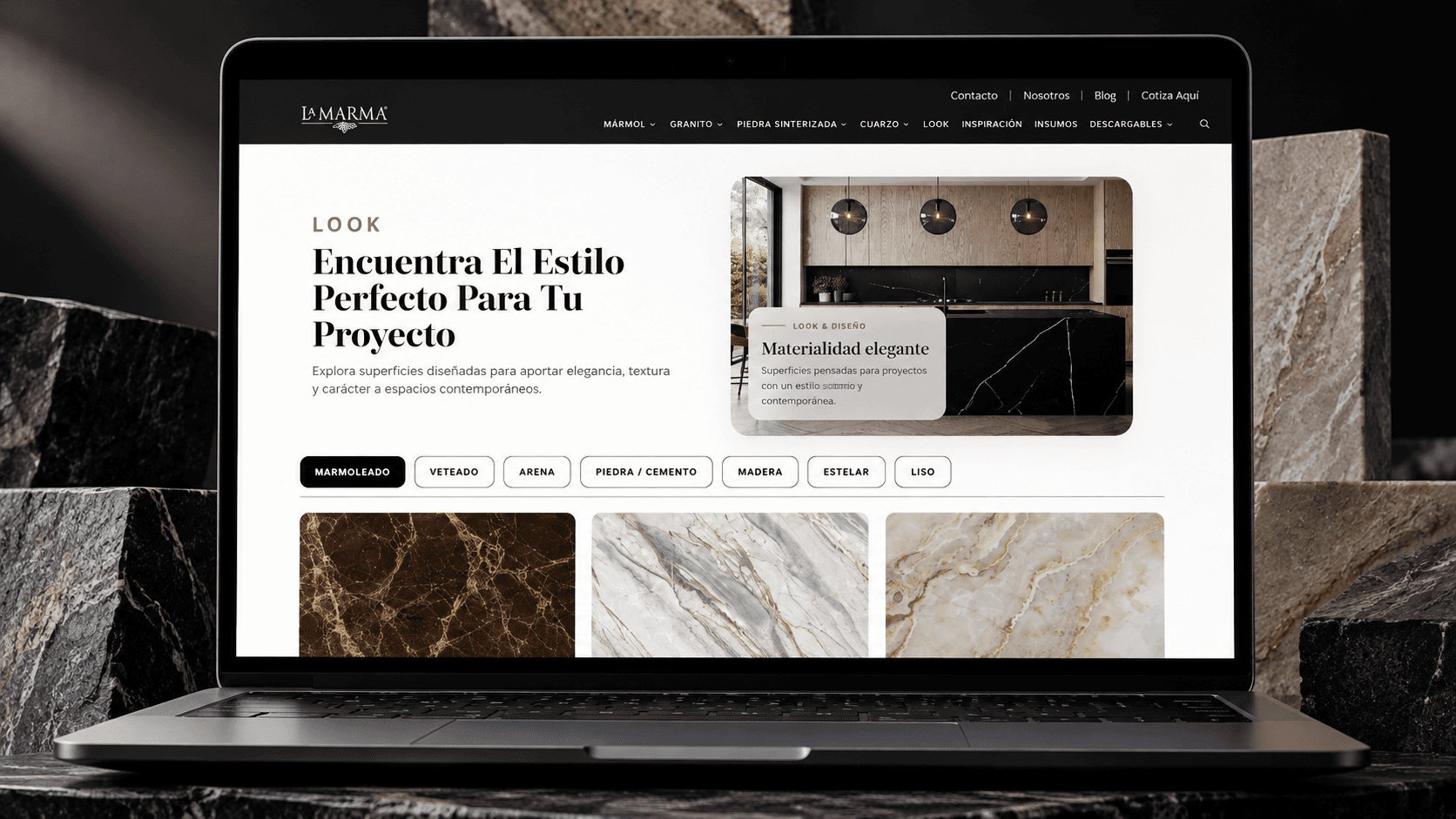 Exploración visual: Interfaz de La Marma para explorar materiales y acabados por estilo.